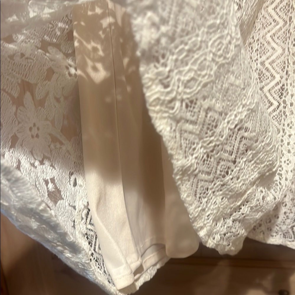 Mystery Lace Sleeveless Dress - Cream SZ large - Picture 7 of 7